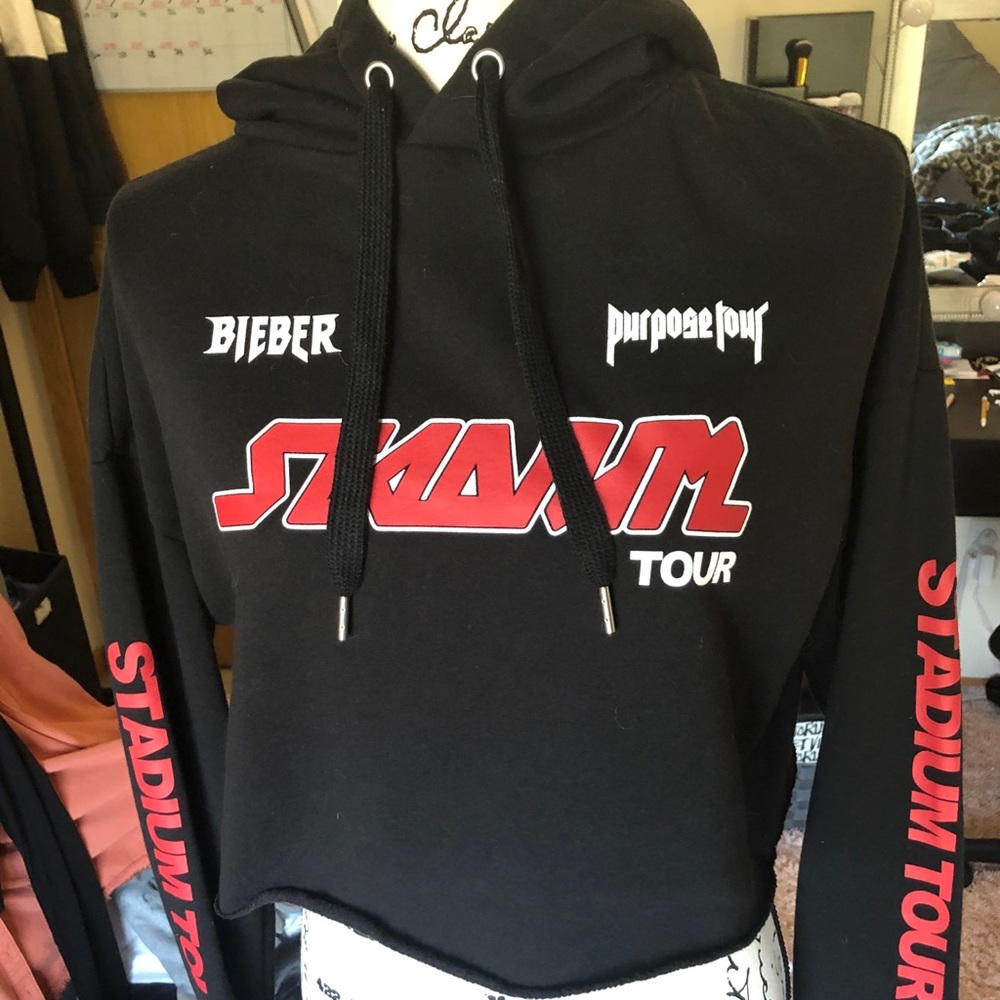Justin Bieber Cropped Hoodie